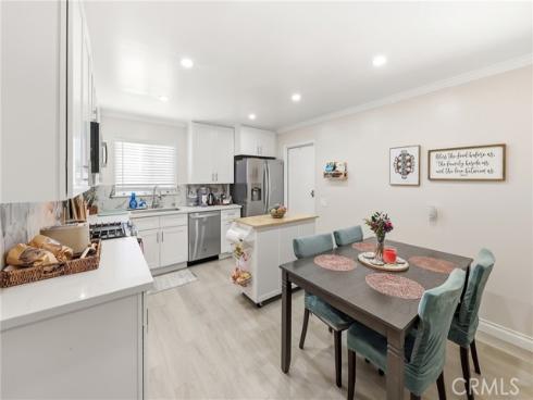 4201 W Oak , Fullerton, CA