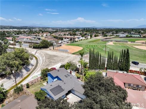 4201 W Oak , Fullerton, CA