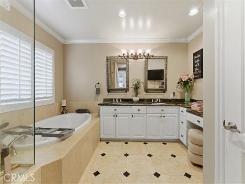 520 W Hermosa , Fullerton, CA