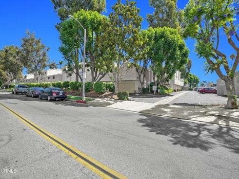 1522  Windsor   Lane, Fullerton, CA