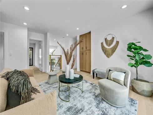 2973  Lakeview Way  , Fullerton, CA