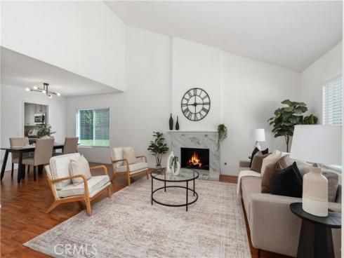 2600 Geneva , Fullerton, CA