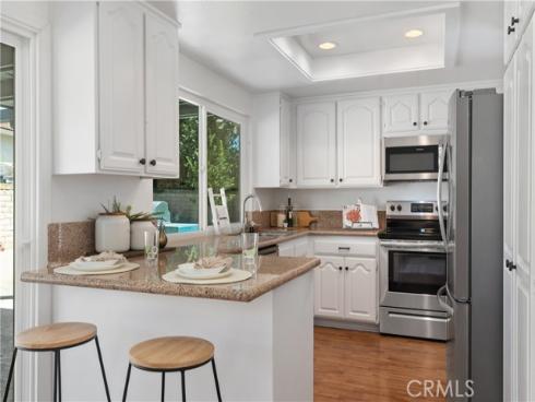 2600 Geneva , Fullerton, CA