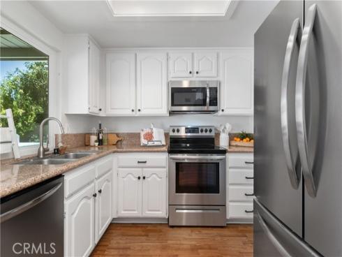2600 Geneva , Fullerton, CA