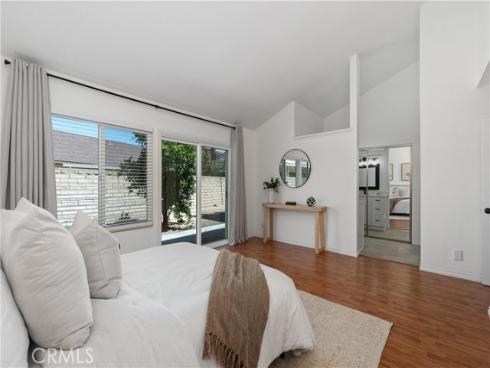 2600 Geneva , Fullerton, CA