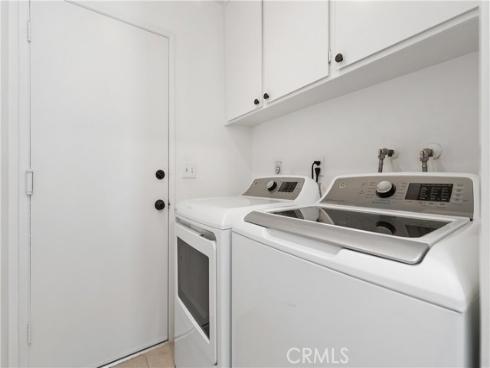 2600 Geneva , Fullerton, CA