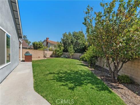2600 Geneva , Fullerton, CA