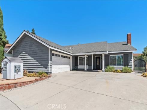 2600 Geneva , Fullerton, CA