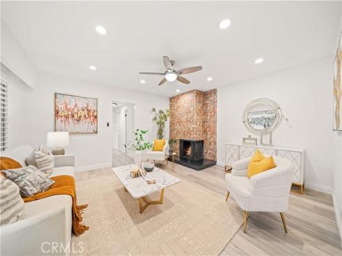 1611 S Pomona D13 , Fullerton, CA