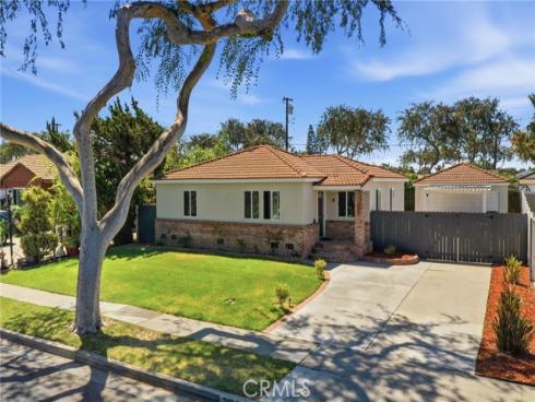 2114 W West , Fullerton, CA