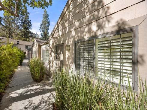 1635 Shady Brook 162 Drive, Fullerton, CA