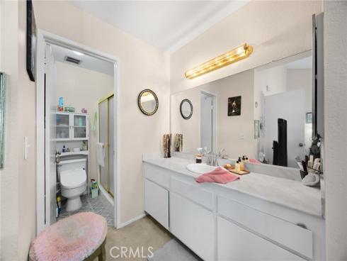 1402  Vista Grande  , Fullerton, CA