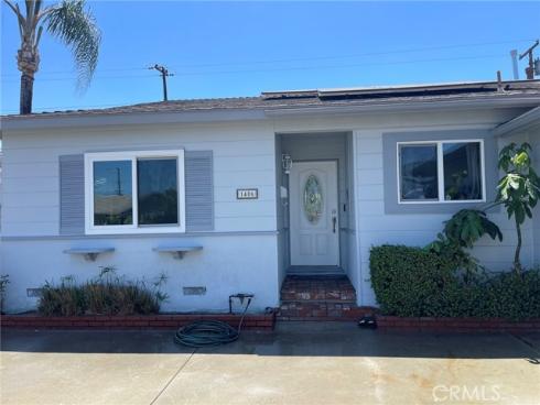1406 W Baker  , Fullerton, CA