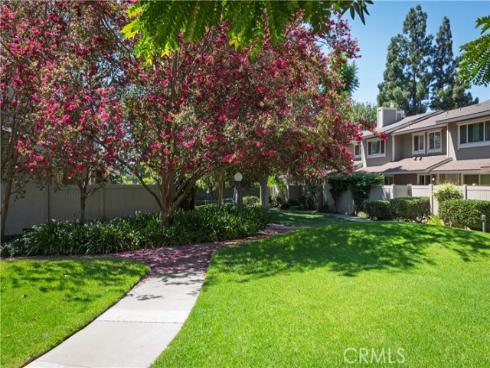 3176 E Palm #65 , Fullerton, CA