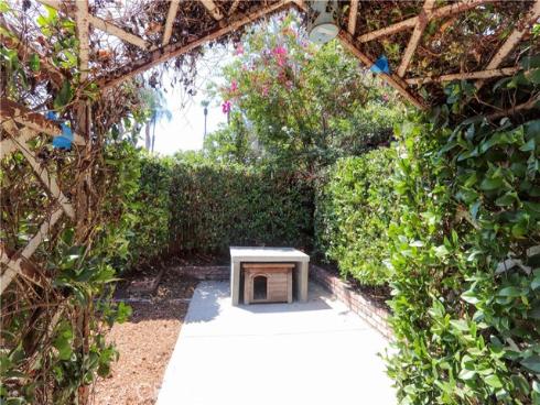 419 E Sunny Hills , Fullerton, CA