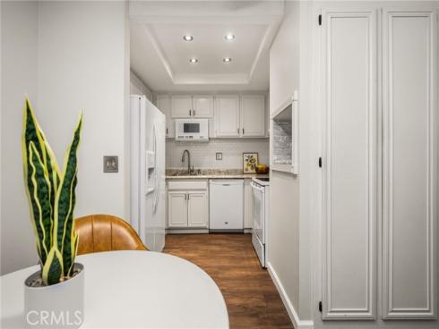 3032 Associated 89 , Fullerton, CA