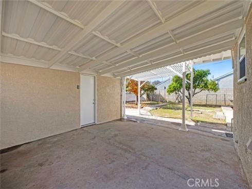 2100 W Valencia Drive, Fullerton, CA