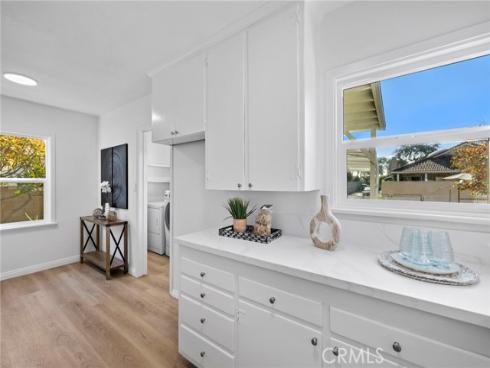 2100 W Valencia Drive, Fullerton, CA