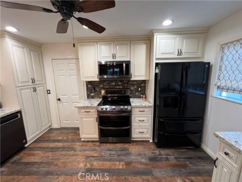 2484  Cambridge  , Fullerton, CA