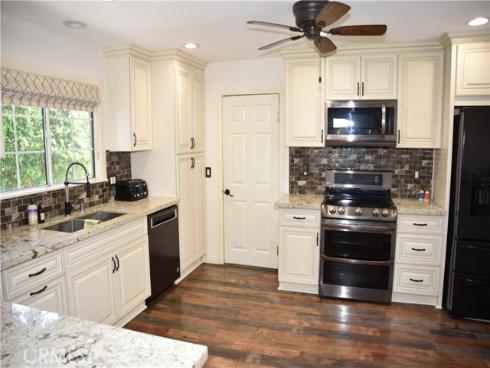 2484  Cambridge  , Fullerton, CA
