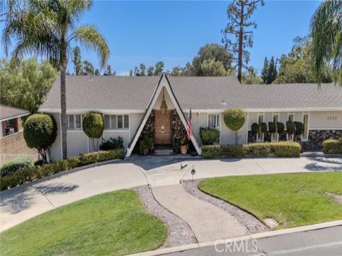 2326 Almira Avenue, Fullerton, CA