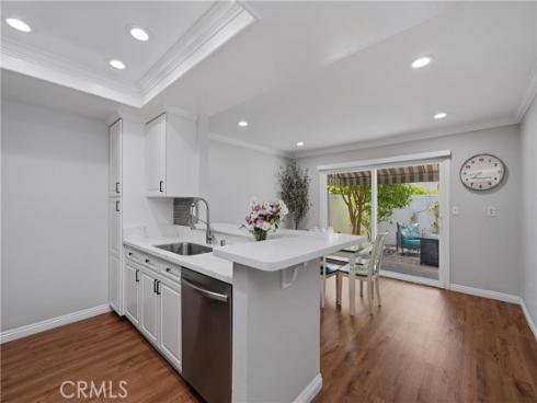 3131 Laurel 9 Avenue, Fullerton, CA