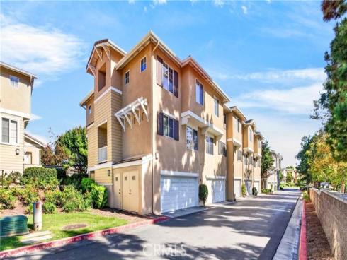 1314 Sheller , Fullerton, CA