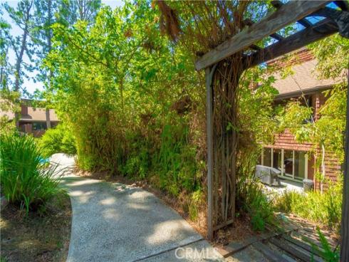 2752 Pine Creek Cir. , Fullerton, CA