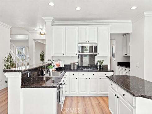 2052 Hessen , Fullerton, CA