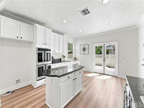 2052 Hessen , Fullerton, CA