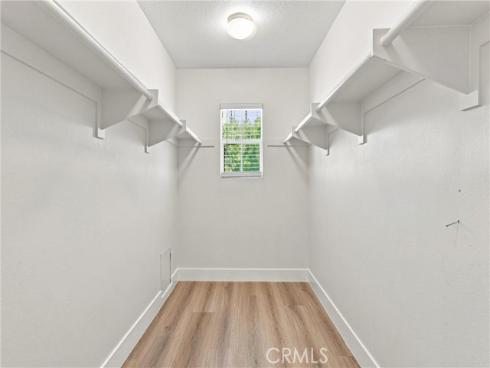 2052 Hessen , Fullerton, CA