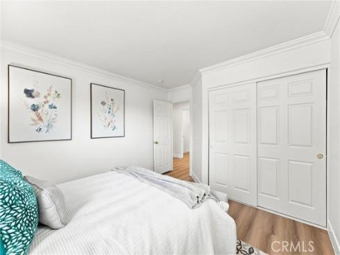 2052 Hessen , Fullerton, CA