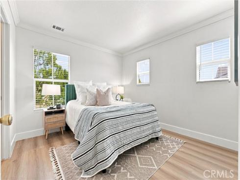 2052 Hessen , Fullerton, CA