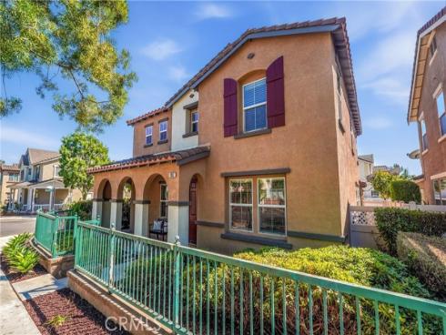 2052 Hessen , Fullerton, CA