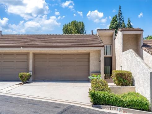 1821 Vista Del Oro , Fullerton, CA