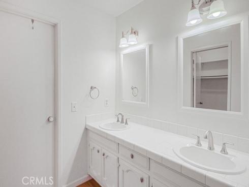 670 W Glenwood , Fullerton, CA