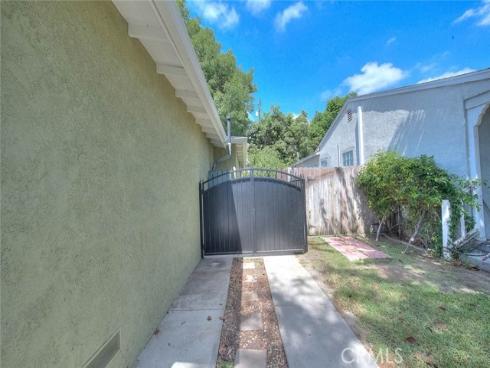 1933 W Jacaranda Place, Fullerton, CA
