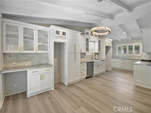 2447 Clarke , Fullerton, CA