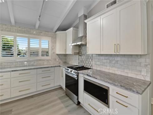 2447 Clarke , Fullerton, CA