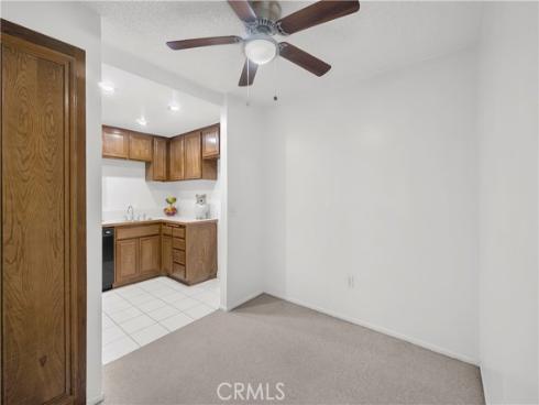 3054 Associated 22 , Fullerton, CA