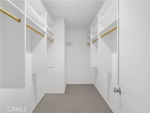 3054 Associated 22 , Fullerton, CA