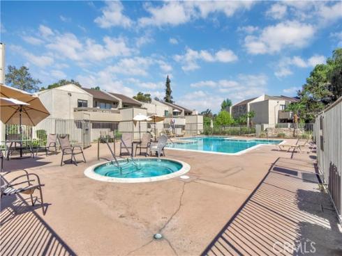 3054 Associated 22 , Fullerton, CA