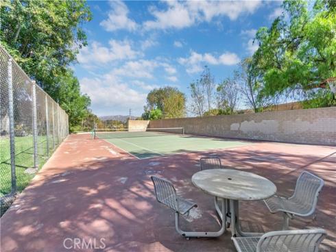 3054 Associated 22 , Fullerton, CA