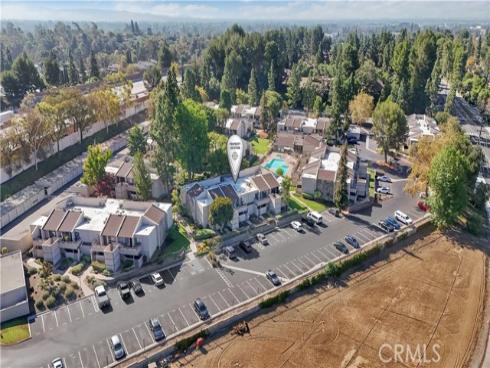 3054 Associated 22 , Fullerton, CA