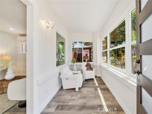 329 W Whiting Avenue, Fullerton, CA