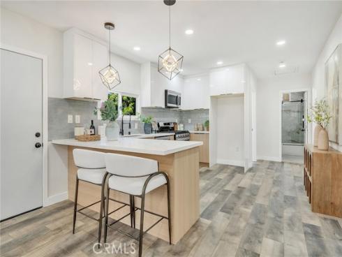 329 W Whiting Avenue, Fullerton, CA