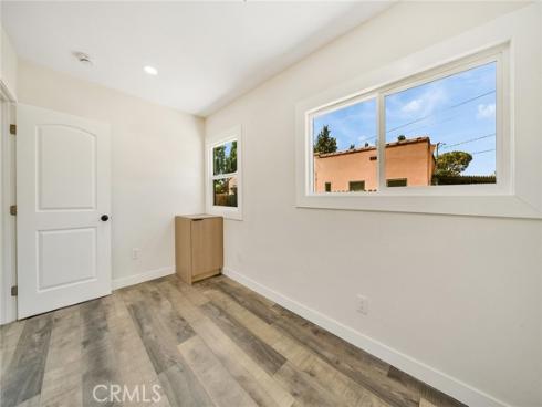 329 W Whiting Avenue, Fullerton, CA