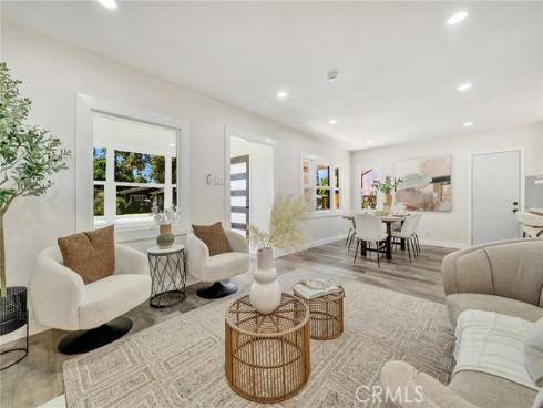 329 W Whiting Avenue, Fullerton, CA