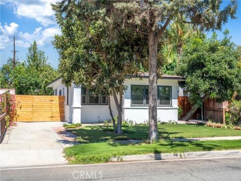 329 W Whiting   Avenue, Fullerton, CA