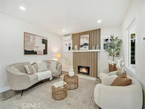 329 W Whiting Avenue, Fullerton, CA